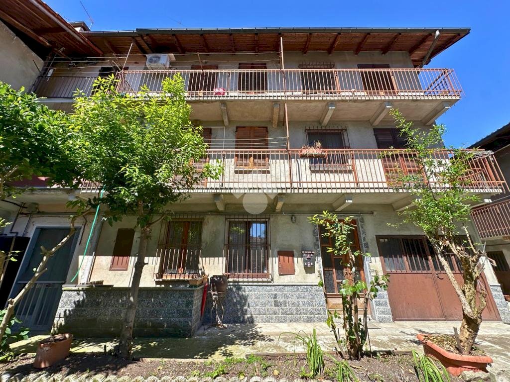 Semi-detached house Corso nuova italia, Santhià - photo 1