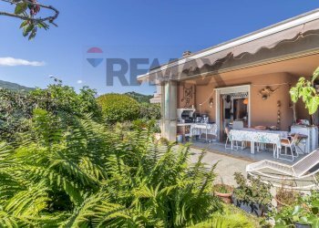 Attic Viale Varallo, 157 
 Borgosesia, Borgosesia - photo 1