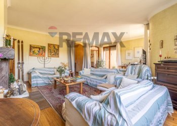 Attic Viale Varallo, 157 
 Borgosesia, Borgosesia - photo 11
