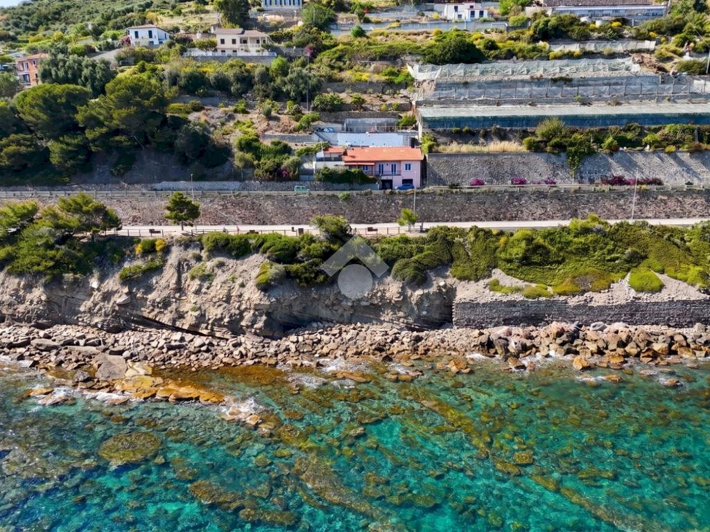 Villa Via aurelia, Imperia - foto 1
