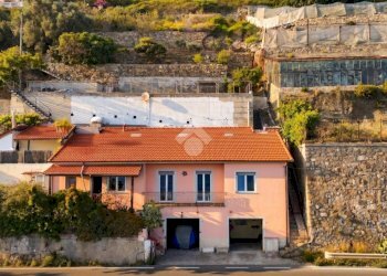 Villa Via aurelia, Imperia - photo 3