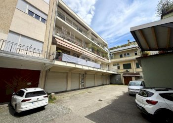 Three-room apartment Via S. Giovanni Bosco, Ivrea - photo 2