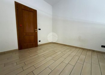 Three-room apartment Via S. Giovanni Bosco, Ivrea - photo 11