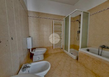 Three-room apartment Via S. Giovanni Bosco, Ivrea - photo 12