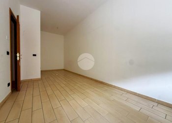 Three-room apartment Via S. Giovanni Bosco, Ivrea - photo 14