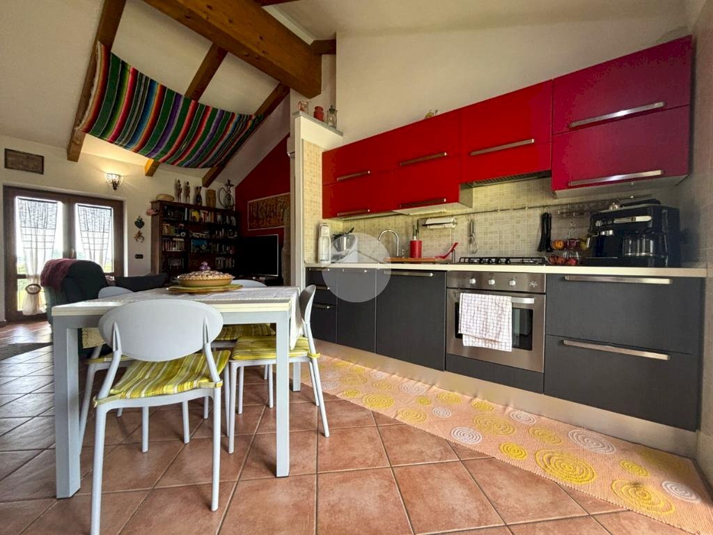 Three-room apartment Via Bollengo, Ivrea - photo 1