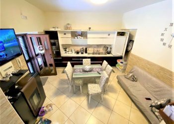 Independent house Mondragone - photo 10