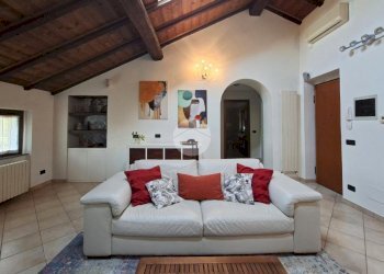 Two-room apartment Via Giosuè Carducci, Vittuone - photo 7