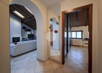 Two-room apartment Via Giosuè Carducci, Vittuone - photo 13