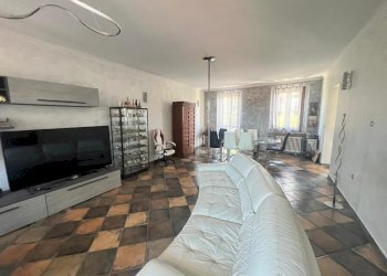 Apartment Ivrea - photo 1