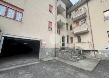 Two-room apartment Via Bagnolo, Barge - photo 1