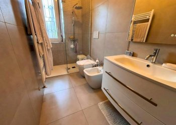 Three-room apartment Strada Genova, Moncalieri - photo 6