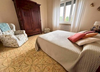 Three-room apartment Strada Genova, Moncalieri - photo 9
