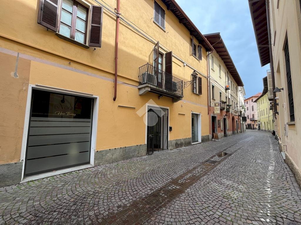 Shop Via del Pino, Pinerolo - photo 2