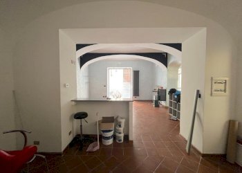 Negozio Via del Pino, Pinerolo - foto 8