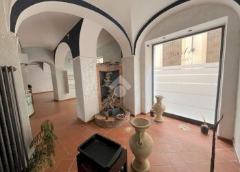 Negozio Via del Pino, Pinerolo - foto 15