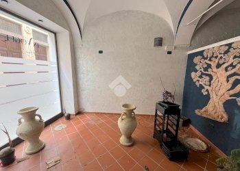 Negozio Via del Pino, Pinerolo - foto 17