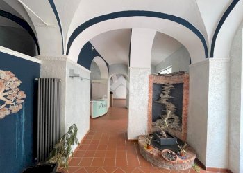 Negozio Via del Pino, Pinerolo - foto 18