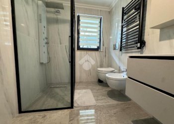 Four-room apartment Via vincenzo bellini, Gabicce Mare - photo 15