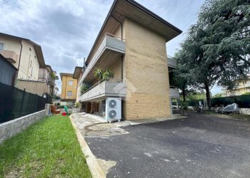 Four-room apartment Via vincenzo bellini, Gabicce Mare - photo 30