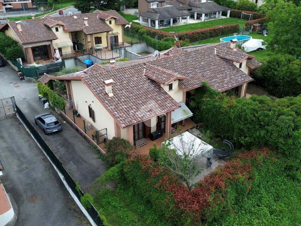 Portion of a house Str. Tedeschi, Leini - photo 2