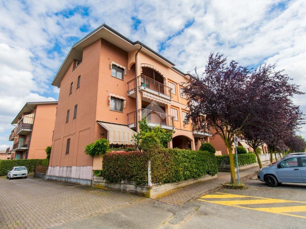 Four-room apartment Via Gandhi, Leini - photo 1