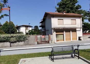 Foto 1 - Casa indipendente Piazza Roma
9, Fogliano Redipuglia - foto 1