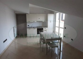 Foto 1 - Attic viale lincoln, Caserta - photo 1
