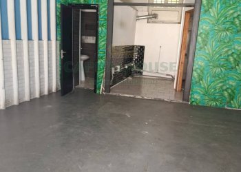 Foto 6 - Commercial Premises VIA POLLIO, Caserta - photo 6