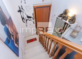 INGRESSO PRIMO PIANO - Quadrilocale VIA ALTINIA
 
160, Venezia - foto 4