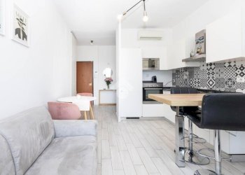 Three-room apartment Viale Lucania, Milano (neighborhood Corvetto) - photo 1