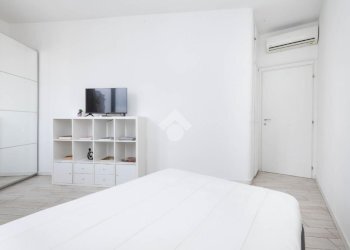 Three-room apartment Viale Lucania, Milano (neighborhood Corvetto) - photo 22