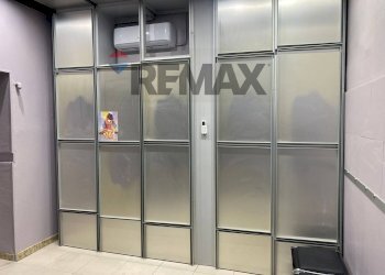 Armadiatura a muro - Attività Commerciale Via Madonna
98, Rho - foto 11