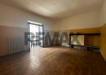 Stanza vuota - Quadrilocale via adamoli
 
17, Besozzo - foto 6
