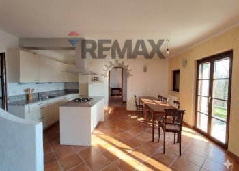 Cucina - Casa indipendente Molineggi, Cannobio - foto 9