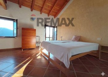Camera / camera da letto - Casa indipendente Molineggi, Cannobio - foto 12