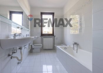 Bagno - Quadrilocale XXV Aprile
 
11, Monvalle - foto 17