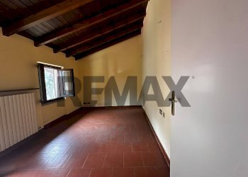 Stanza vuota - Two-room apartment via adamoli
 
7, Besozzo - photo 10
