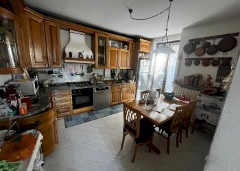 Cucina - Independent house Montegrino Valtravaglia - photo 11