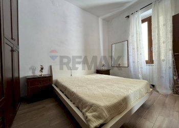 Camera / camera da letto - Two-room apartment Via San Giuseppe
 
19, Porto Ceresio - photo 17