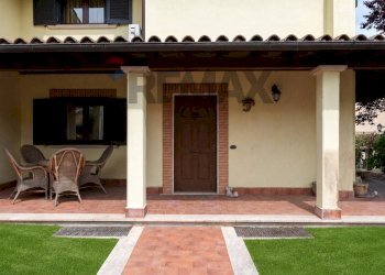 Casa all\'aperto - Villa Via Tiberina
 
54/A, Capena - photo 2