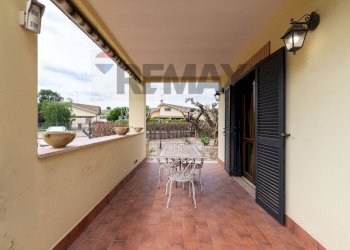 Terrazza - Villa Via Tiberina
 
54/A, Capena - photo 8