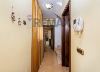 Hall / corridoio - Villa Via Tiberina
 
54/A, Capena - photo 13