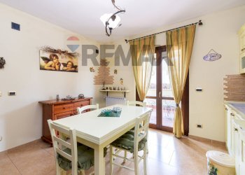 Sala da pranzo - Villa Via Tiberina
 
54/A, Capena - photo 17