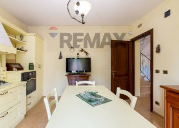 Sala da pranzo - Villa Via Tiberina
 
54/A, Capena - photo 18