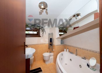 Bagno - Villa Via Tiberina
 
54/A, Capena - photo 21