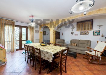 Sala da pranzo - Villa Via Tiberina
 
54/A, Capena - photo 42