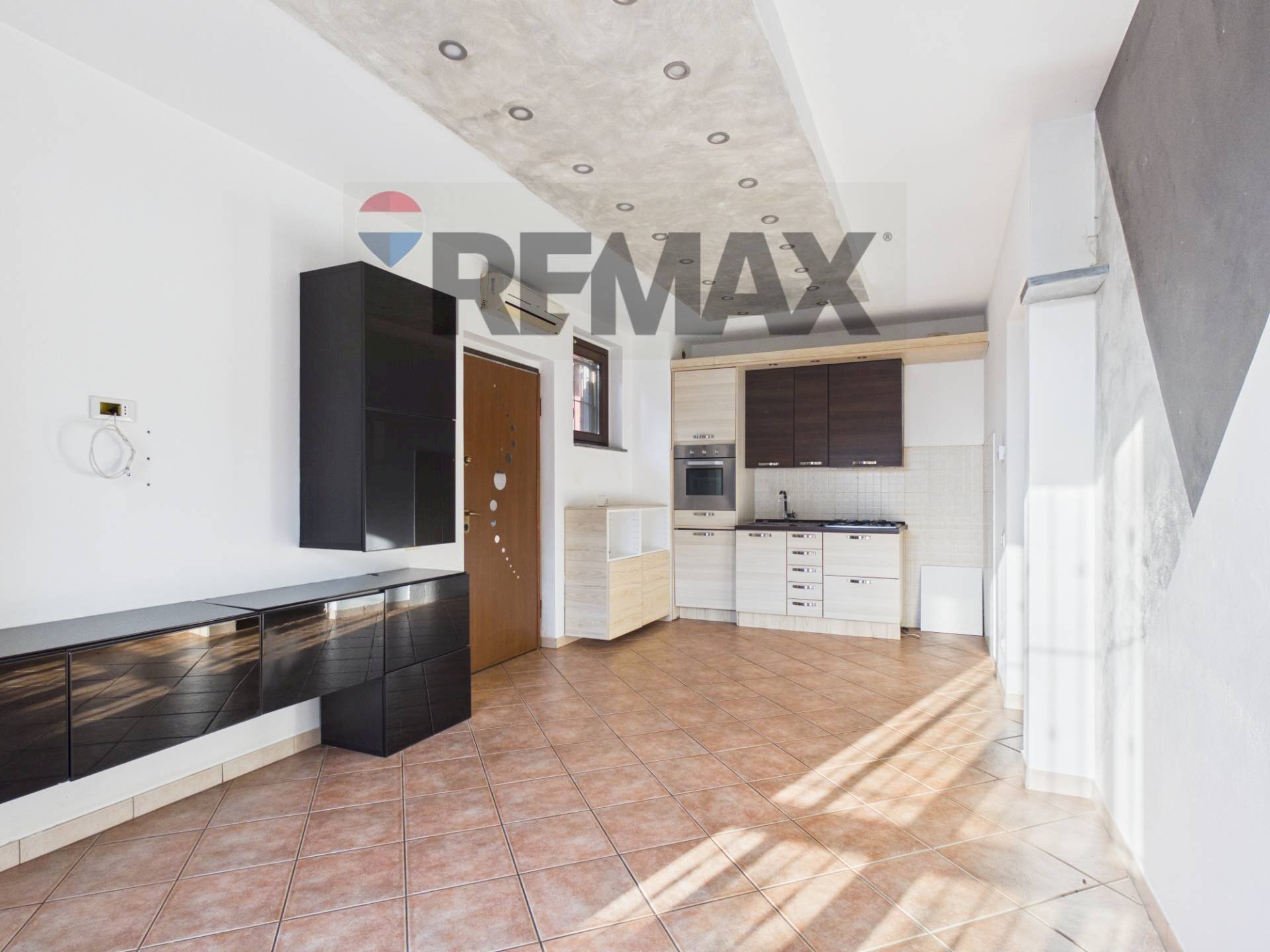 living - cucina - Three-room apartment via Giotto
 
6, Certosa di Pavia - photo 1