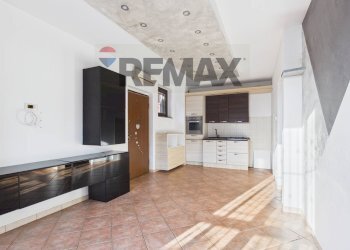 living - cucina - Three-room apartment via Giotto
6, Certosa di Pavia - photo 1