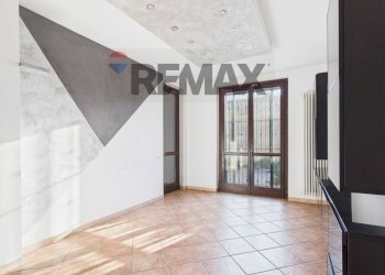 zona living - Three-room apartment via Giotto
6, Certosa di Pavia - photo 2